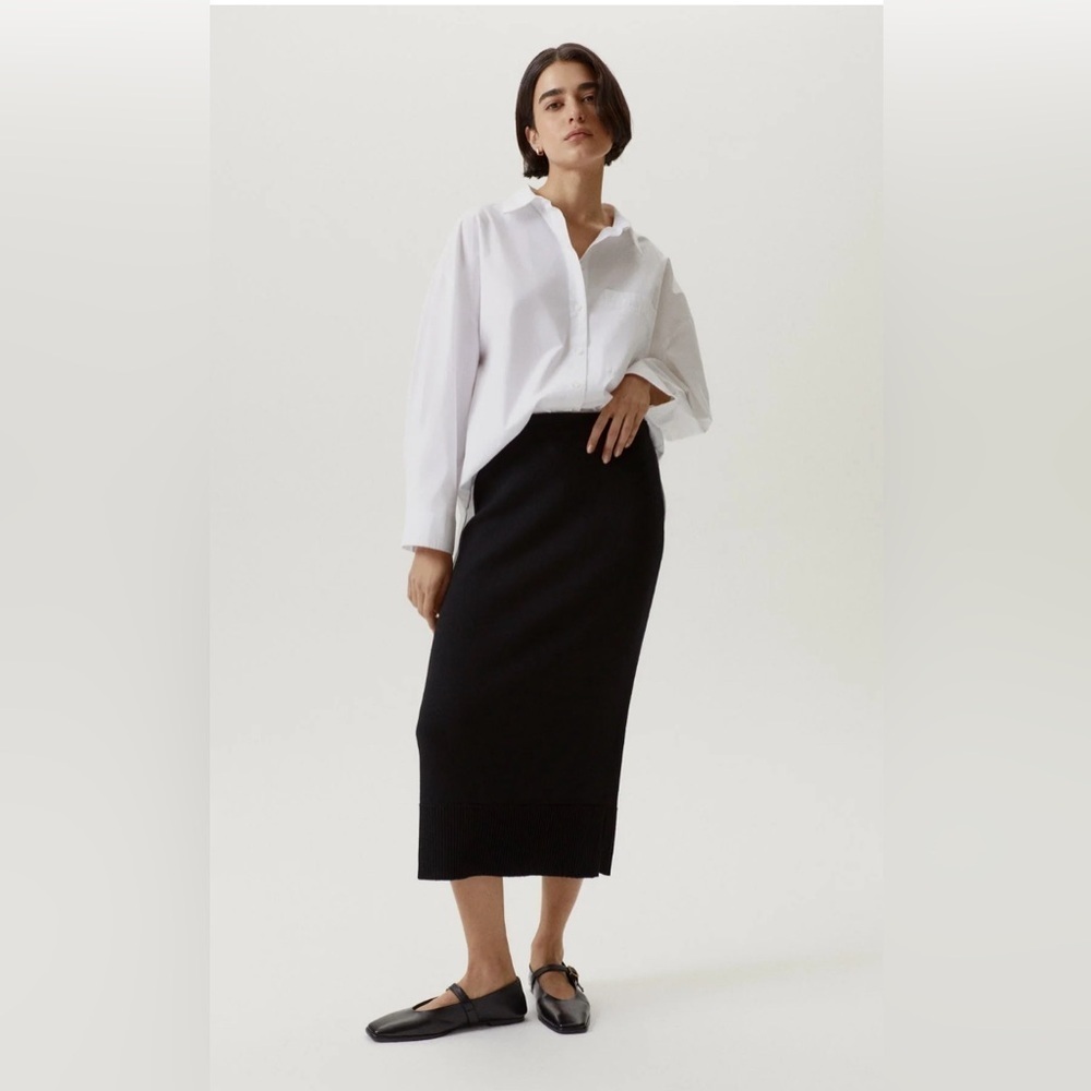 Industria Made in Italy 100% Wool Black Wrap Skirt IT42/US6 - Picture 1 of 10